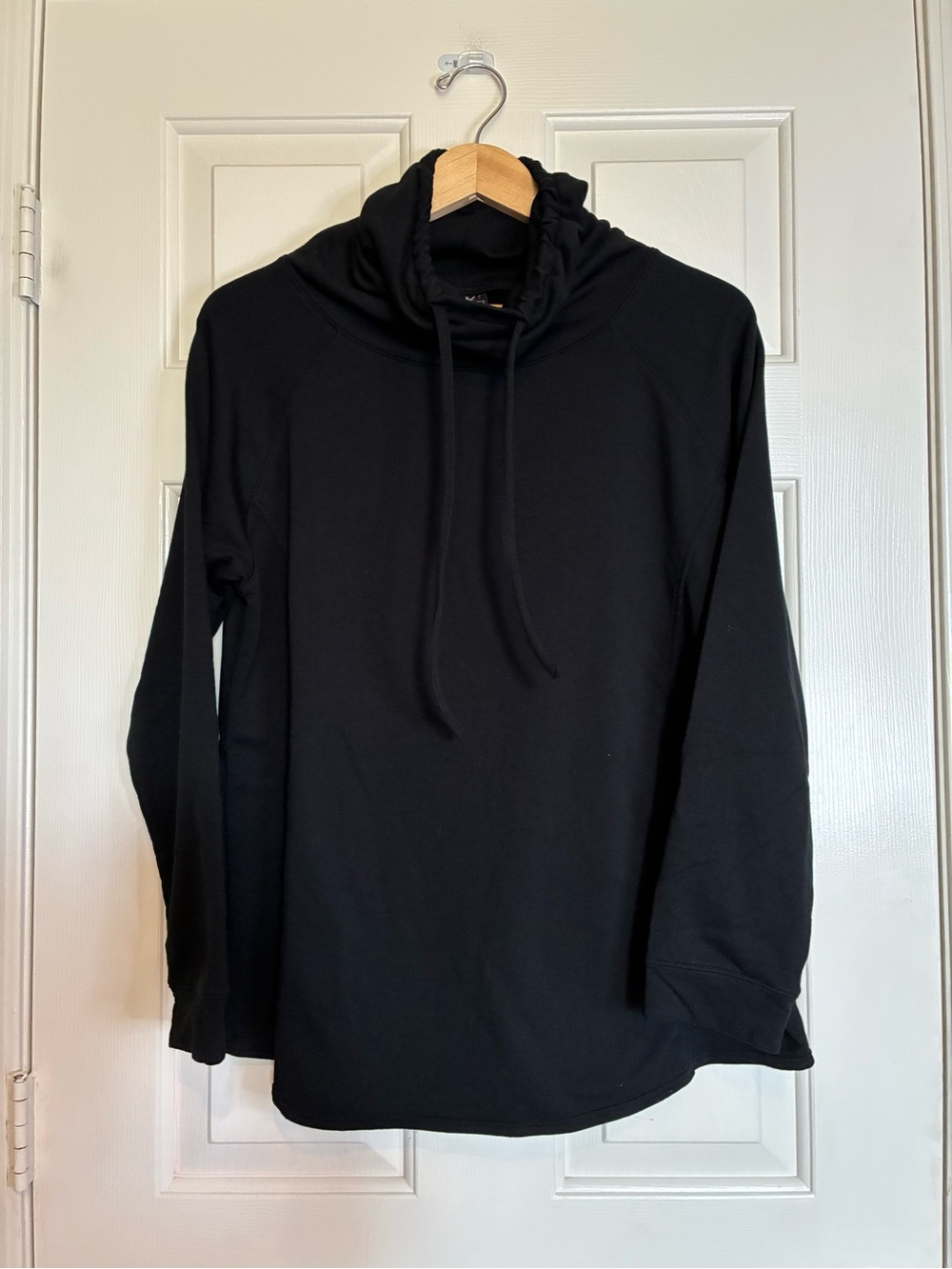 32 Degrees Heat Black Cowl Neck Pullover Sweatshirt